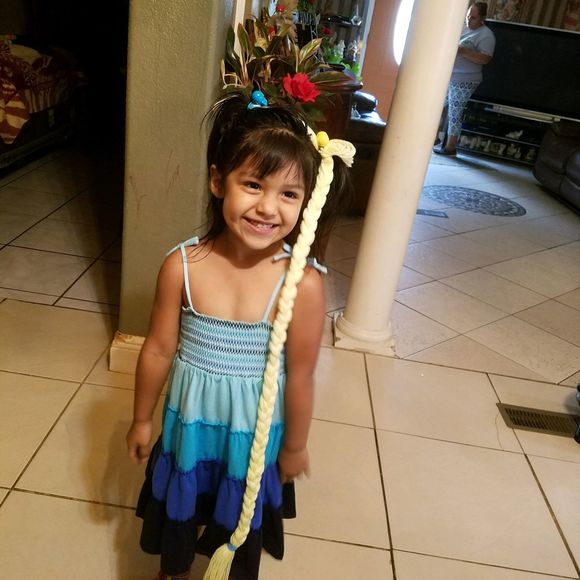 Meet your Posher, Lisa - Picture 1 of 1